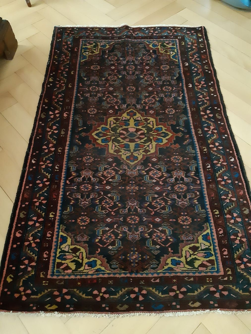 Tappeti: Tapis d'Orient – Usato da Le Locle venduto da Maria.222