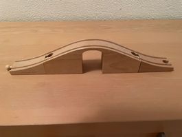 Holzbrücke / Unterführung Brio