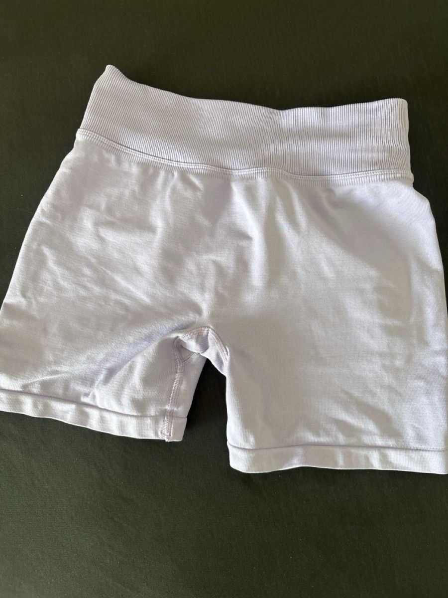 Teveo Leggings: Teveo Shorts lila in M – Nuovo (secondo la descrizione) da Aarwangen venduto da emelie.1101 1