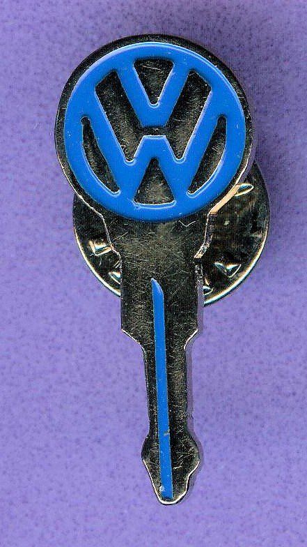 Volkswagen Plaketten & Abzeichen: VW  Schlüssel – Gebraucht aus Winterthur von Sammleroase