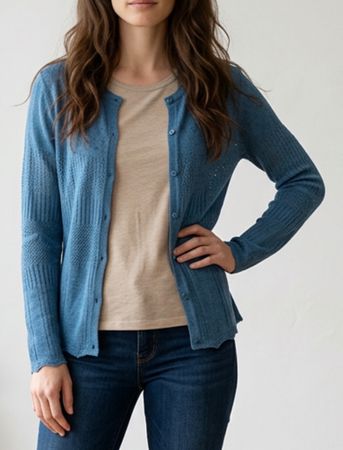 Stylische, blaue Strickjacke