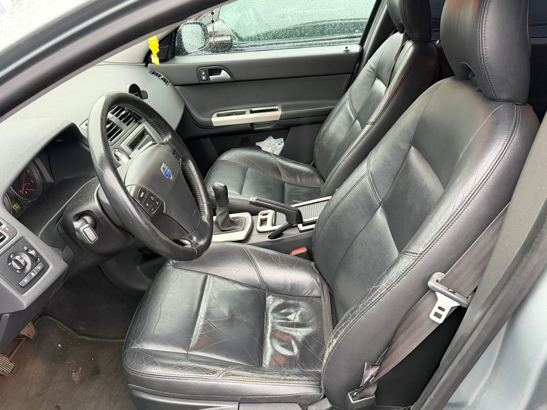 Volvo Autos: Volvo v50 – D'occasion à Vuisternens-en-Ogoz par Henriq 4