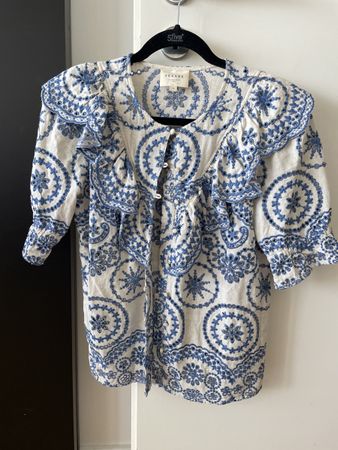 SEZANE embroidered blouse size 34 blue white linen cotton