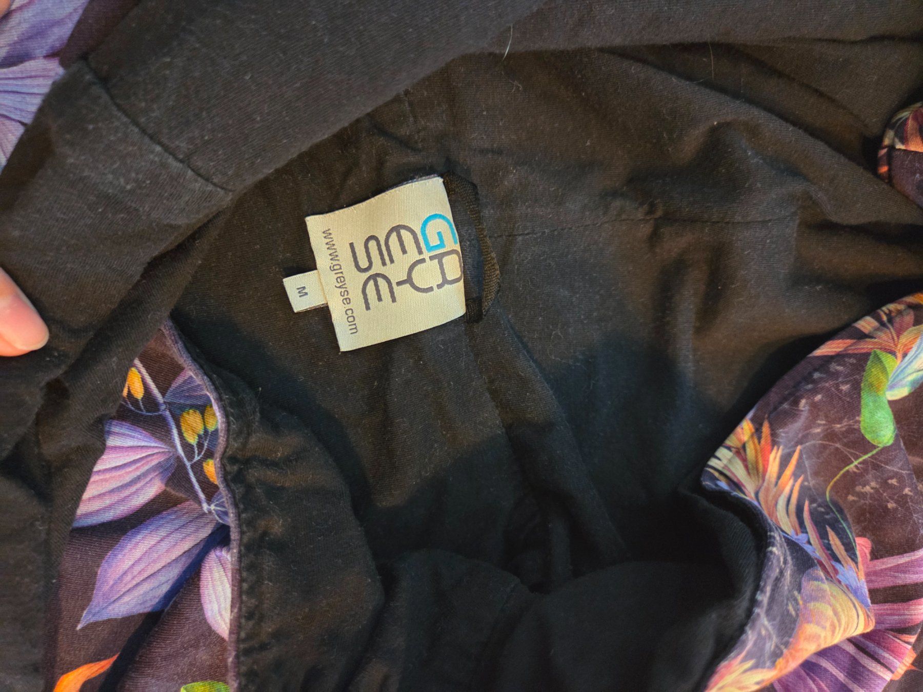 Pullover & Sweatshirts: Greyse Umstands/Tragepulli M – Gebraucht aus Murten von Tamtampudding 1
