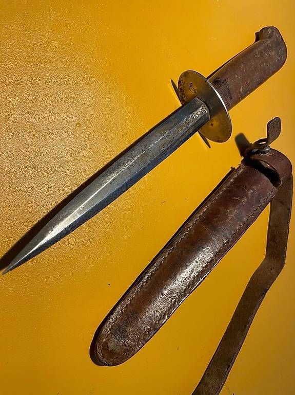 Stichwaffen: Poignard français de tranchée 14-18 – Gebraucht aus Colombier NE von Boy48 1