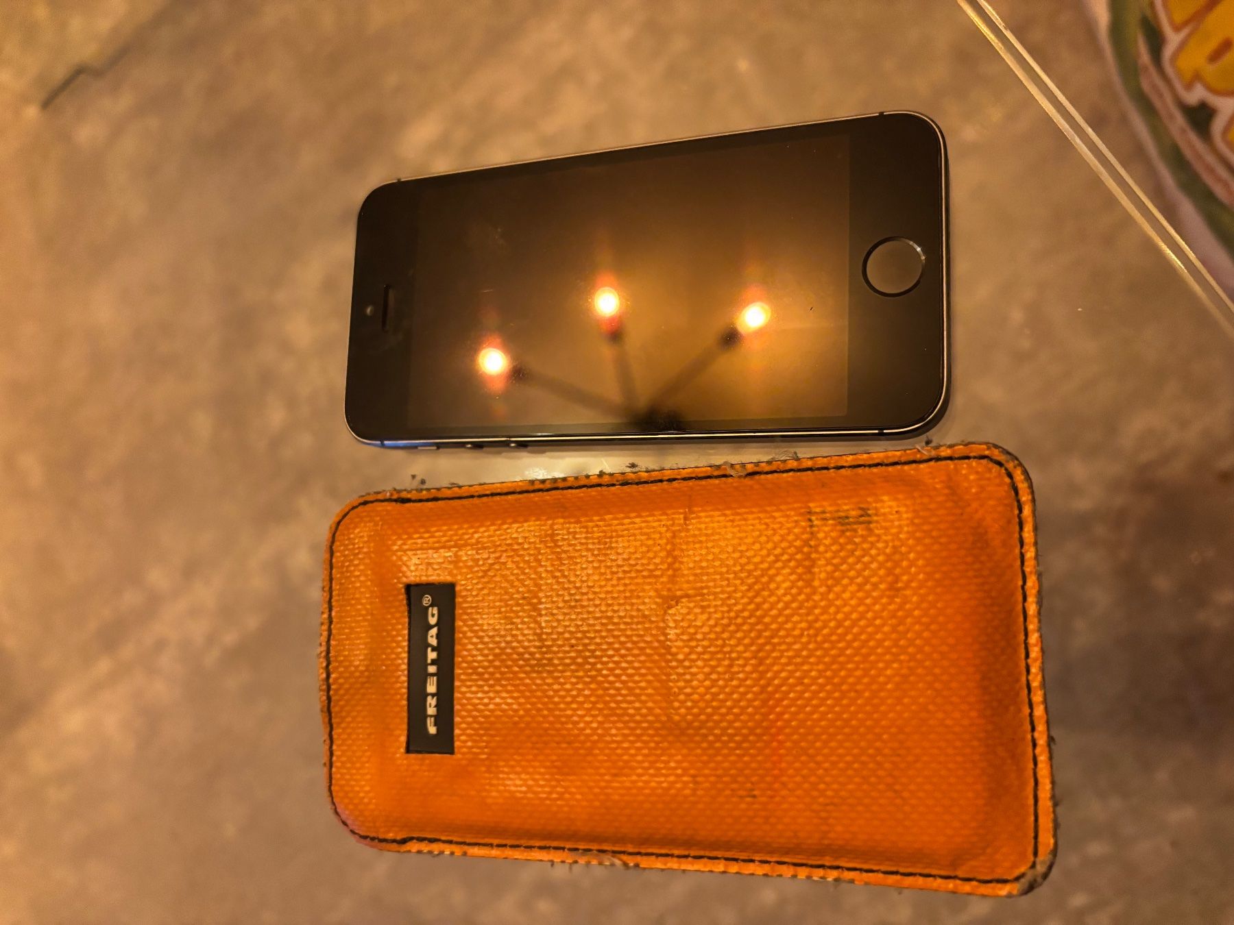 Apple Telefoni cellulari / Smartphones: Freitag Handyhülle inkl.  Handy – Usato da Zürich venduto da clean.closet
