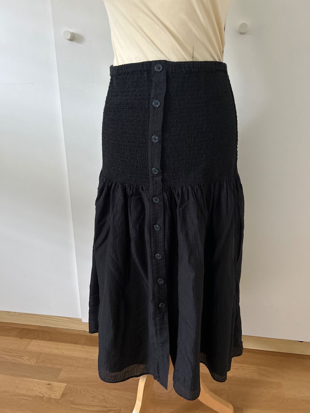 Other Stories Gonne: Langer Rock von & Other Stories mit elastischem top – Usato da Feuerthalen venduto da Anna_Swift