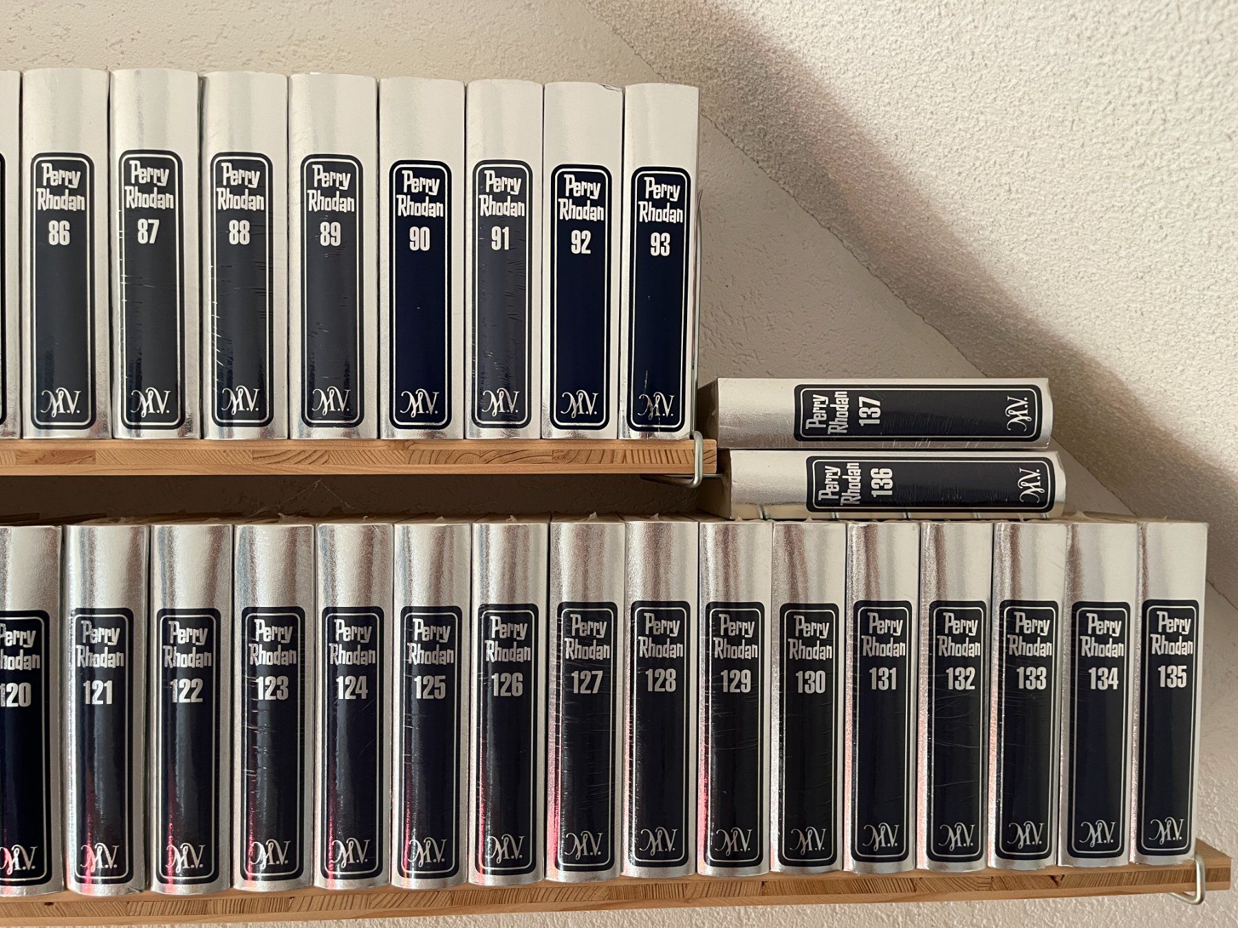 Libri: Perry Rhodan Sammlung, Silberbände 60 - 137 – Usato da Bärschwil venduto da Neo_777 3