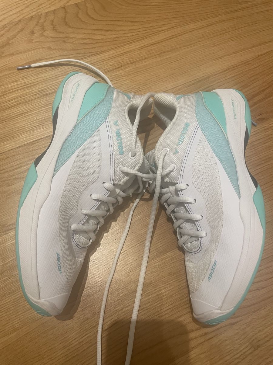 Scarpe da donna: Victor Hallenschuhe 38 – Usato da uster venduto da 2017c 3