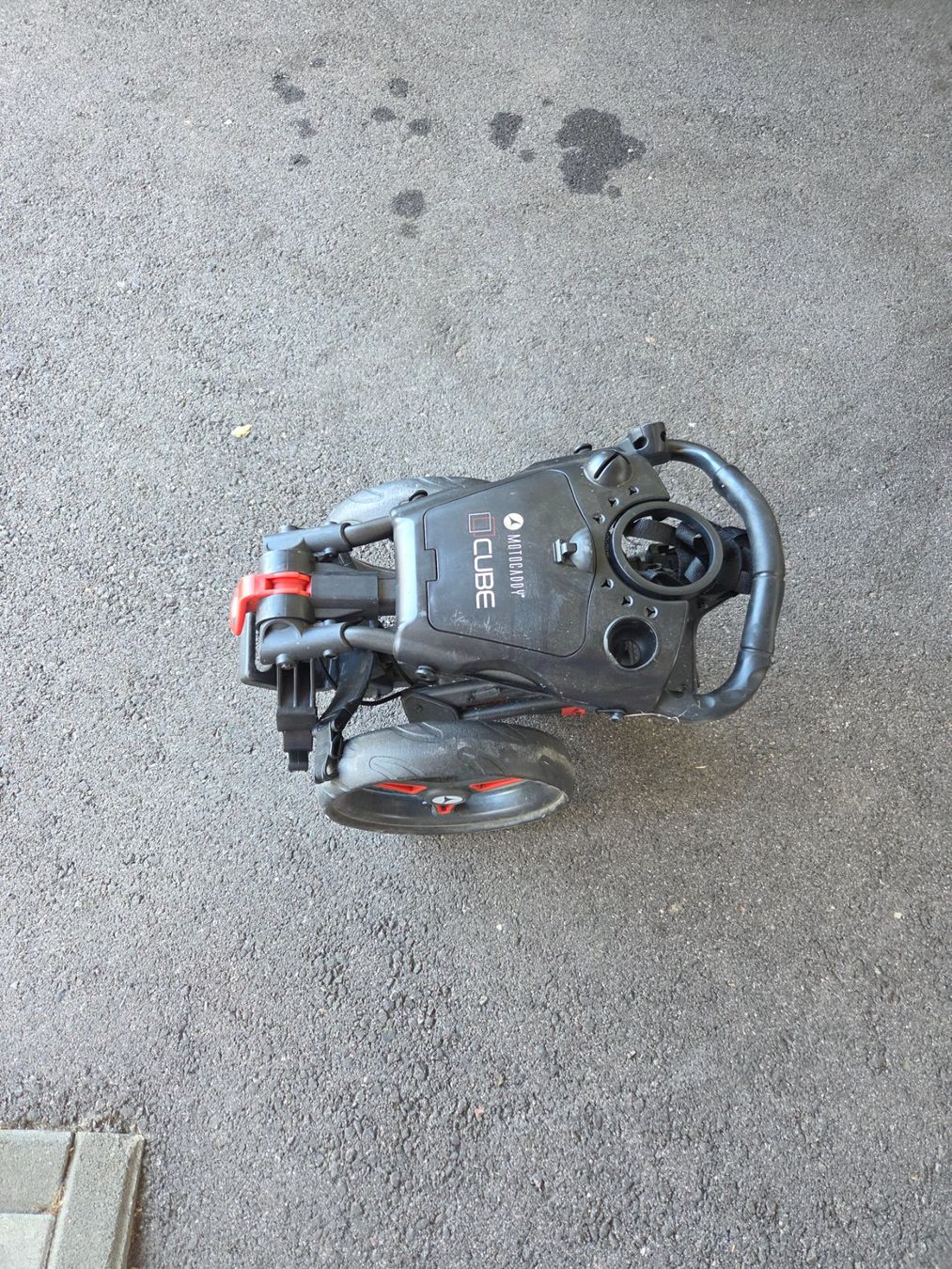 Motocaddy Trolley: A vendre chariot de golf pliable – Usato da Attalens venduto da jack021 1