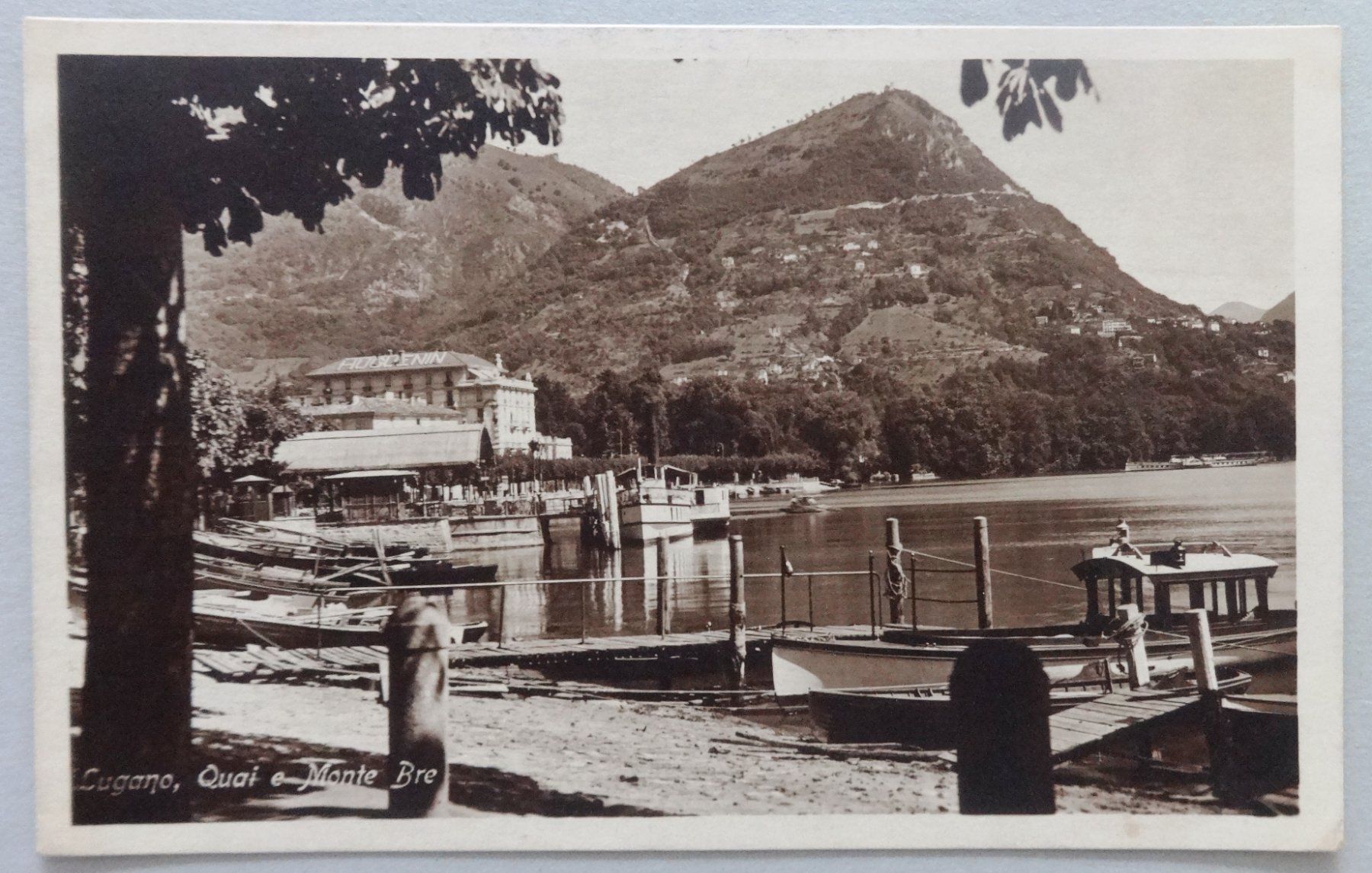 Ansichtskarten: Lugano, Quai et Monte Brè – Gebraucht aus Fétigny von Billy2miny