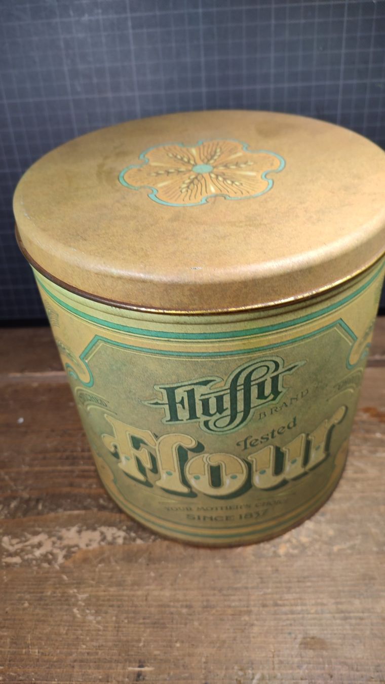 Pots: Wunderschöne Blechdose – D'occasion à Gelterkinden par MYSTOREFORYOU4460 3
