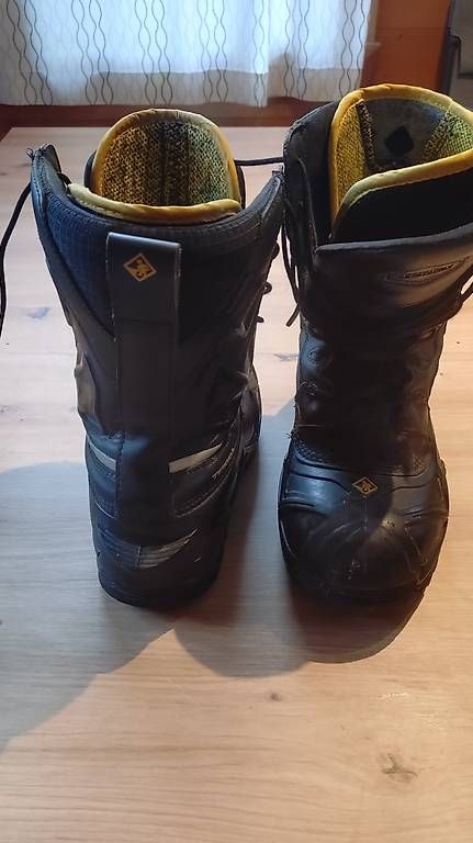 Scarpe da uomo: Chaussure de sécu hiver Terra – Usato da Bruson venduto da arn_t9dc 1
