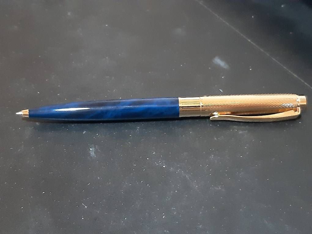 Pelikan Penna & Evidenziatori: Stylo à bille Pelikan – Usato da Mézières VD venduto da joe_65kf 1