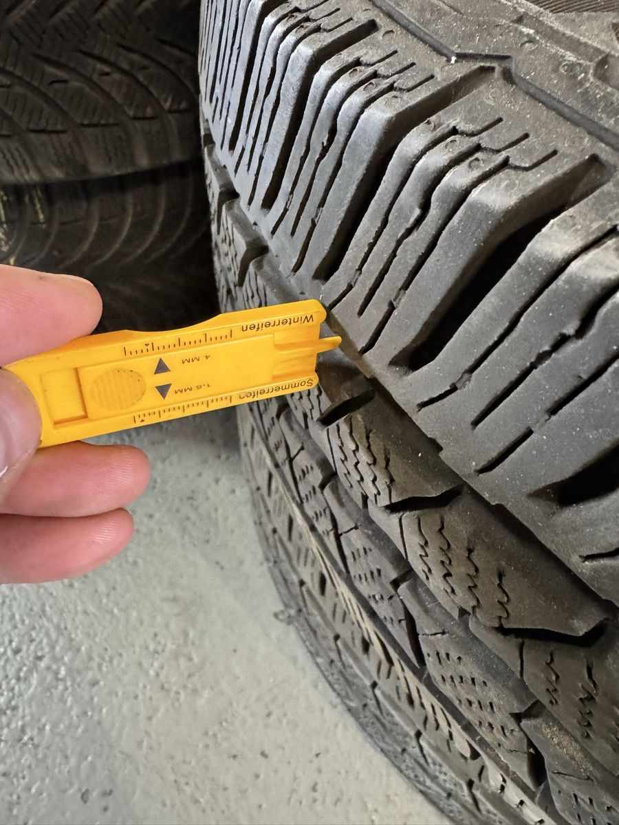 Pneumatici & Ruote complete: Continental VanContact Winter 215/65/16c – Usato da Bösingen venduto da ormiaszka 6