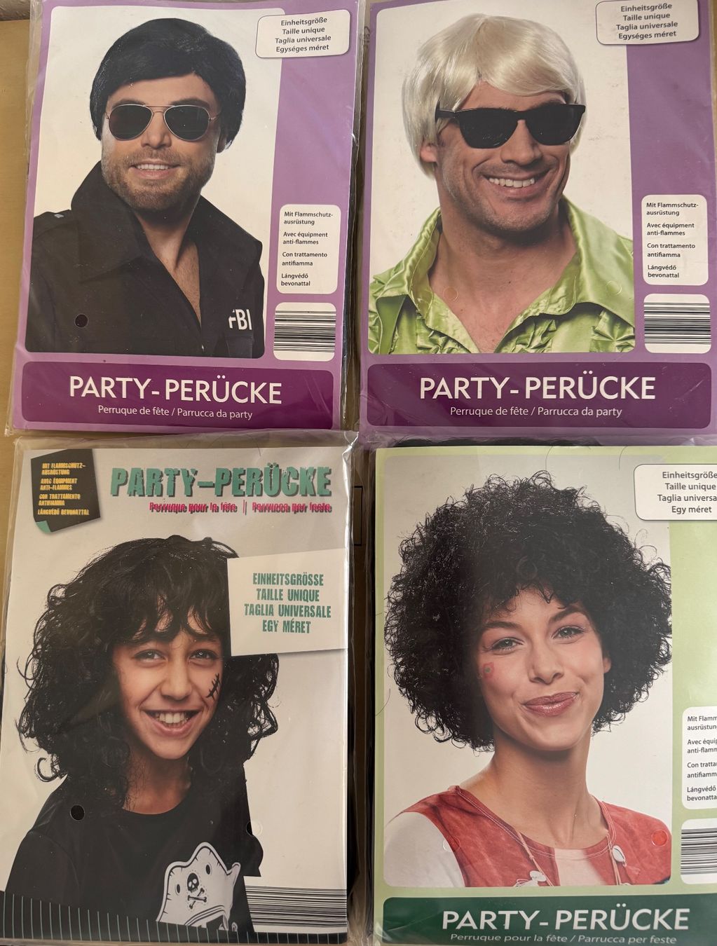 Perücken: Perücken – Neu und originalverpackt aus Luzern von Ankerli