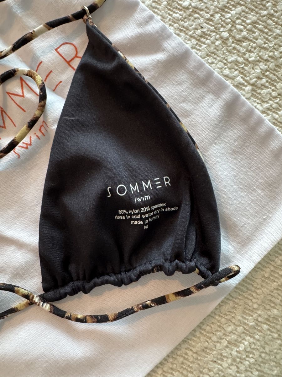 Costumi da bagno & Bikini: Sommer Swim Bikini Top, Leo Muster, Grösse M – Nuovo (secondo la descrizione) da Frauenfeld venduto da reb_sy9k 2