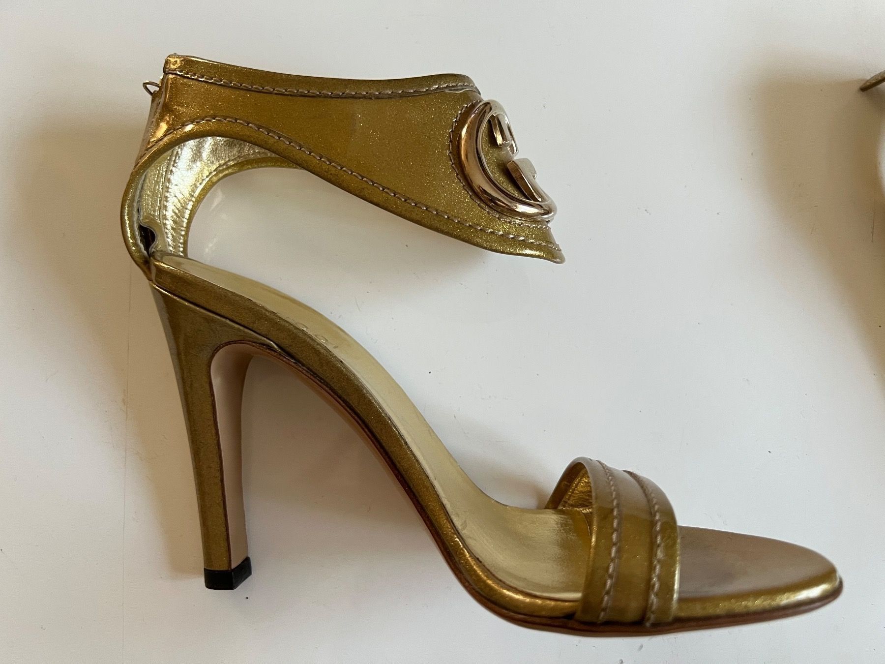Gucci Chaussures femmes: Gucci – D'occasion à Pully par Kalissa 2