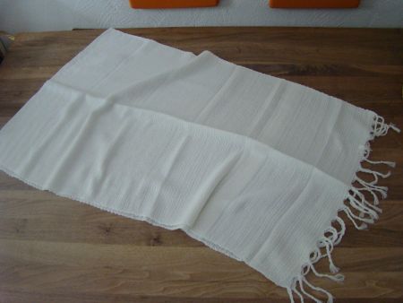 Schal, crème weiss, neuwertig, Sommer und Winter