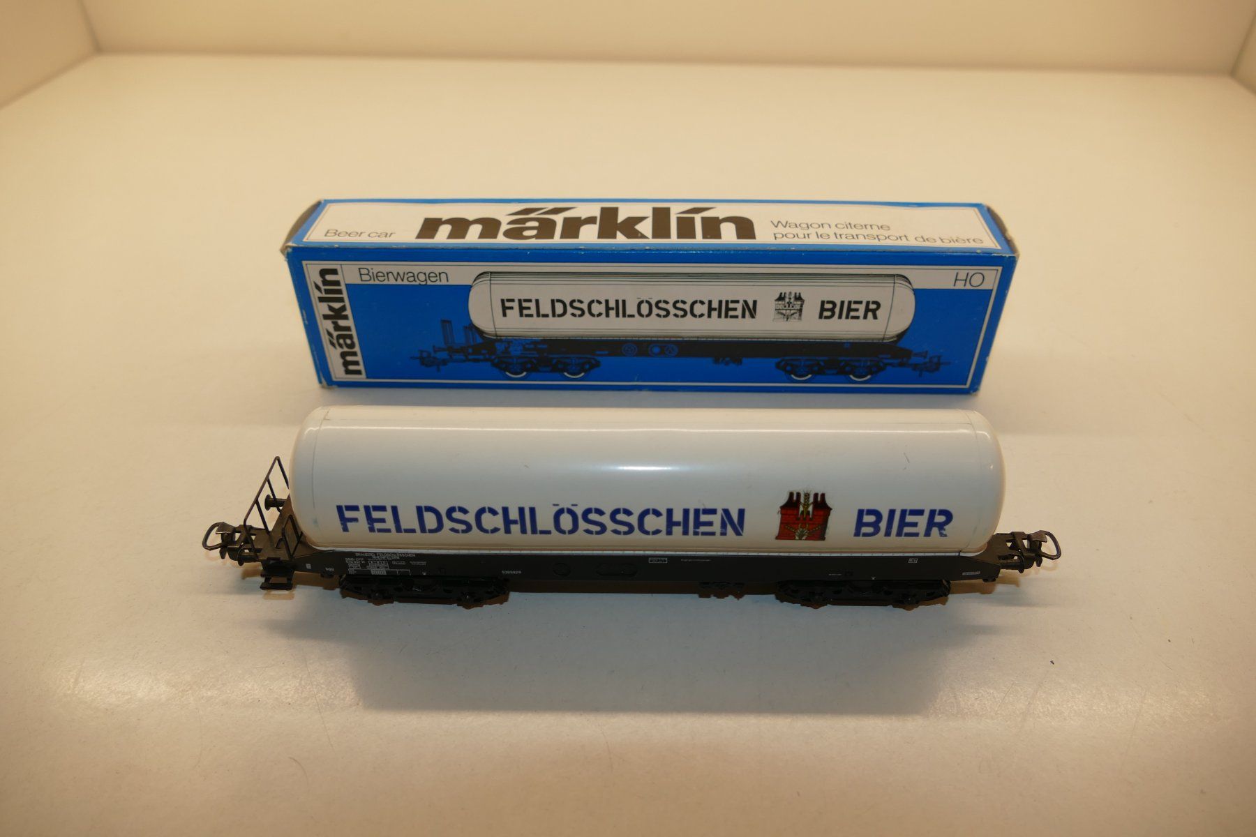 Märklin Modellini di ferrovie: Märklin H0: SBB Bierwagen Feldschlösschen Bier – Usato da Niederhasli venduto da rail-duerst