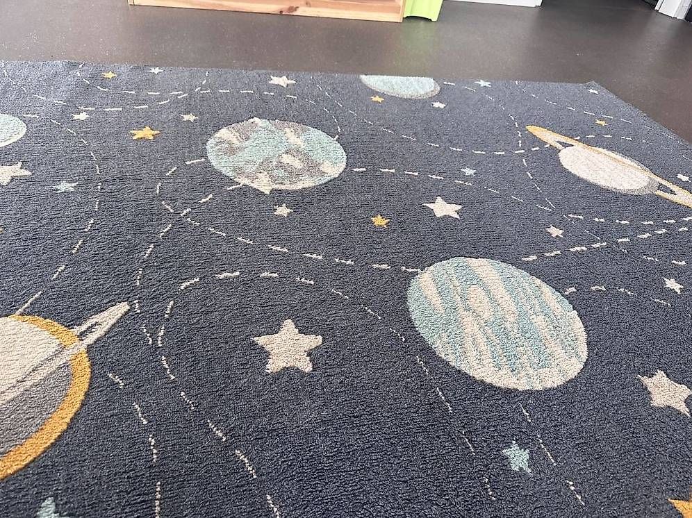 Teppiche: Lytte Kinderteppich Apollo Blau  – Gebraucht aus Zürich von ivn_pr75 2