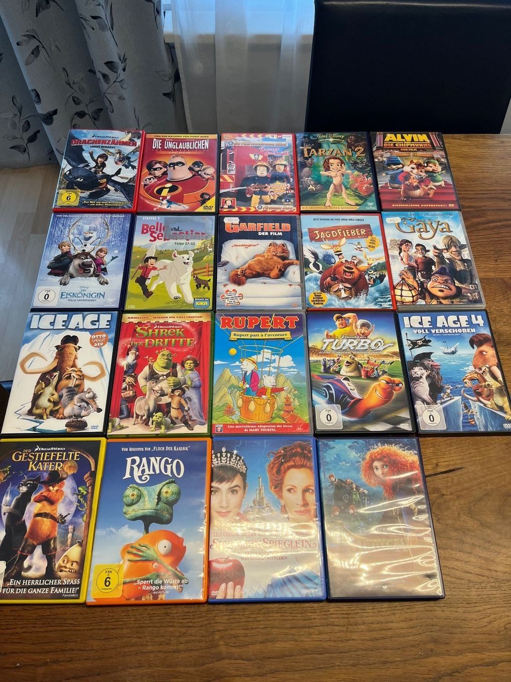 Tutti i DVDs: DVD Kinderfilme – Usato da Uster venduto da Kannabie