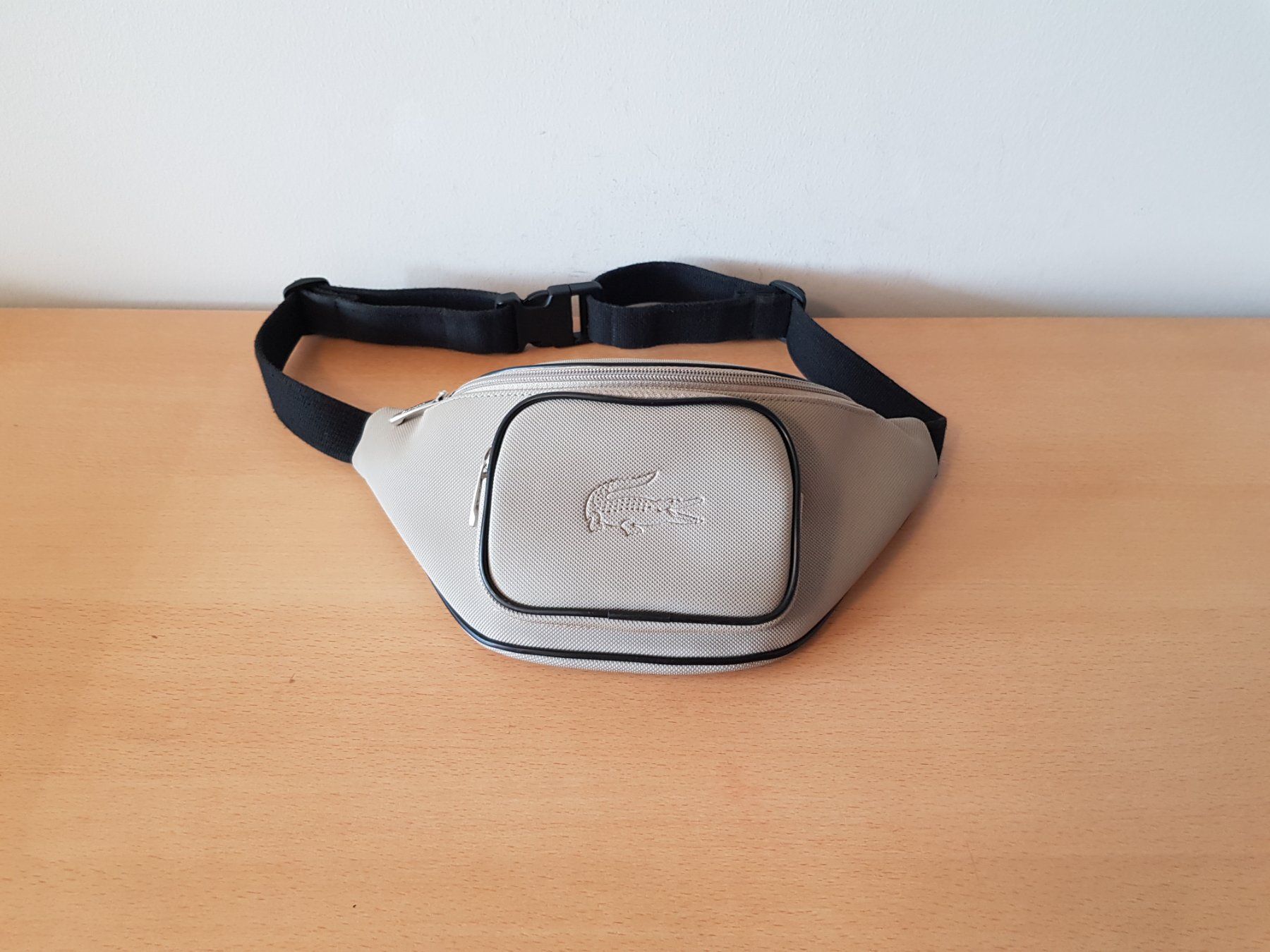 Lacoste Borse: Lacoste Bauchtasche Beige/Schwarz – Usato da Basel venduto da fafa68