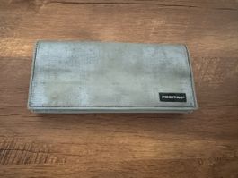 Portefeuille FREITAG gris et bleu - Accessoire stylé!
