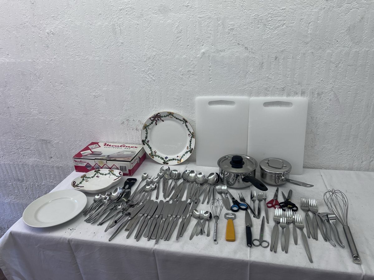 Cucine complete: Verschiedene Küchenartikel (7) – Usato da Glattfelden venduto da brockischweiz