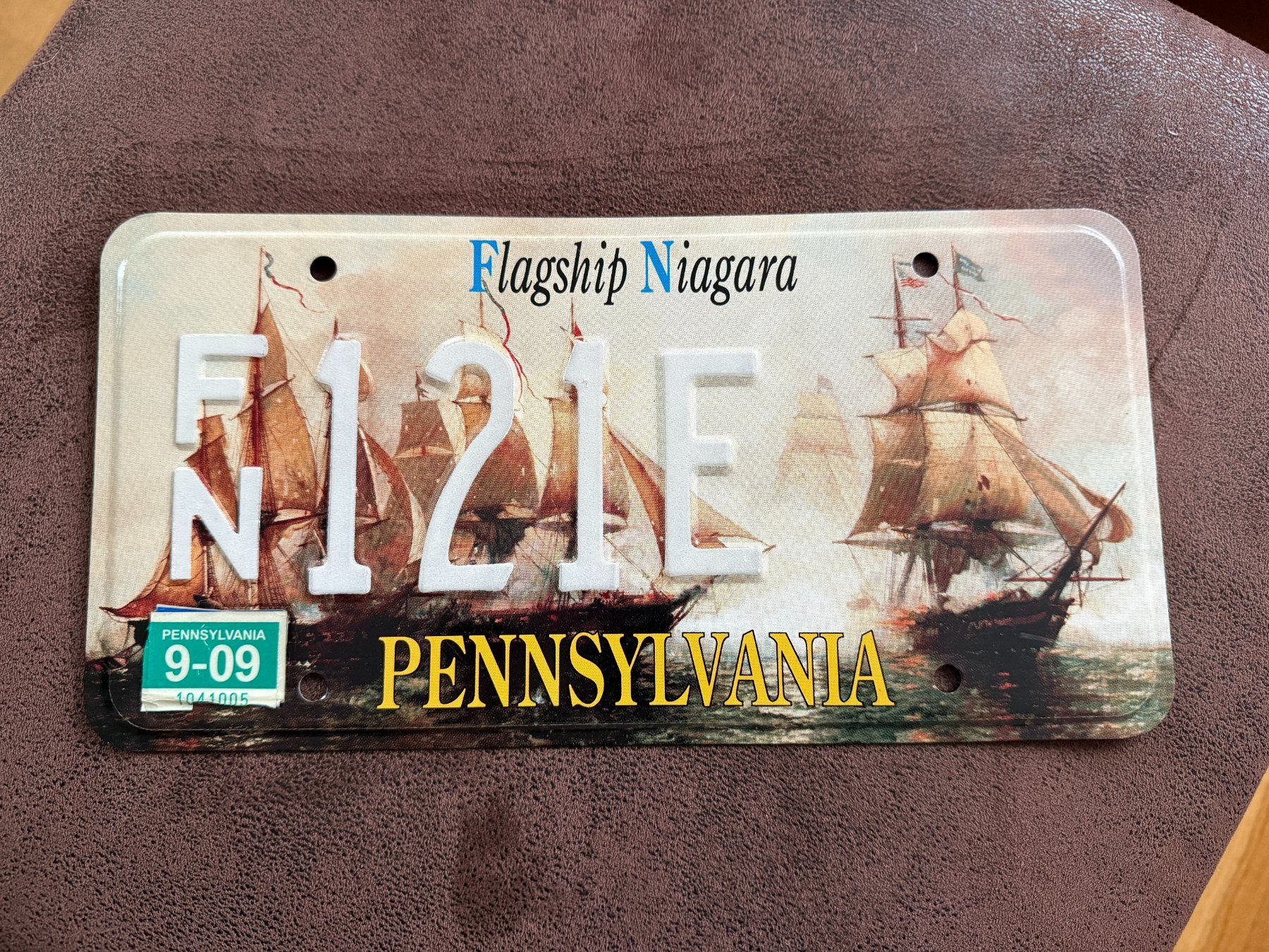 Insegne: PENNSYLVANIA FLAGSHIP NIAGARA NUMMERNSCHILD PLATE – Usato da Kaiseraugst venduto da tombstonemarshal