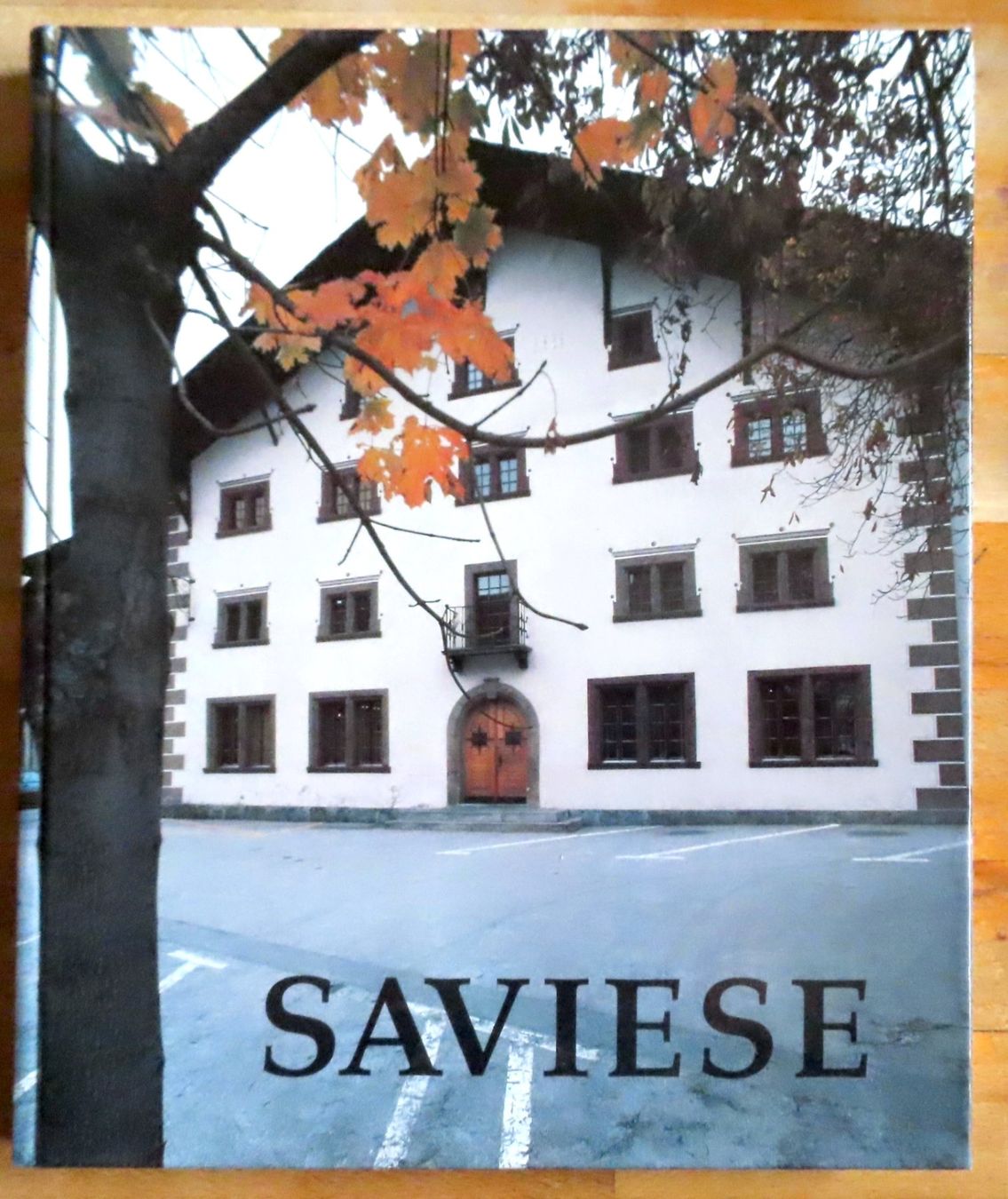 Libri: Savièse – Usato da Le Locle venduto da LibrairieLaBergerie