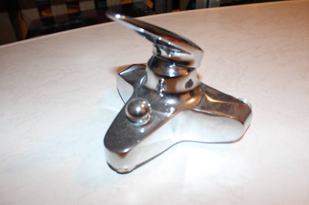 Rubinetteria: Wassermischer – Usato da Brunnen venduto da pg8870 1