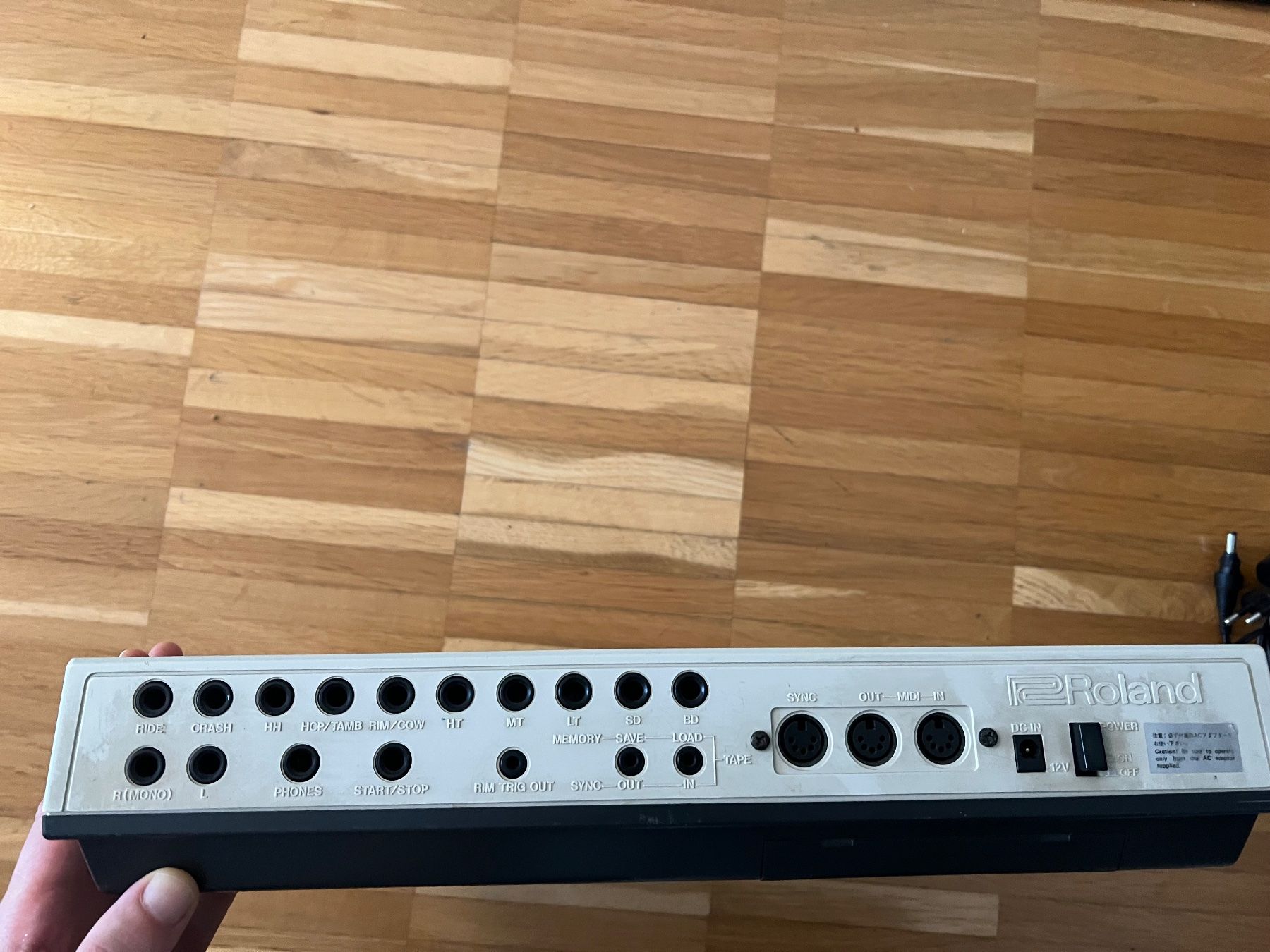 Roland Strumenti musicali: Roland Tr-707 Drummachine – Usato da Basel venduto da aleksbalks 1