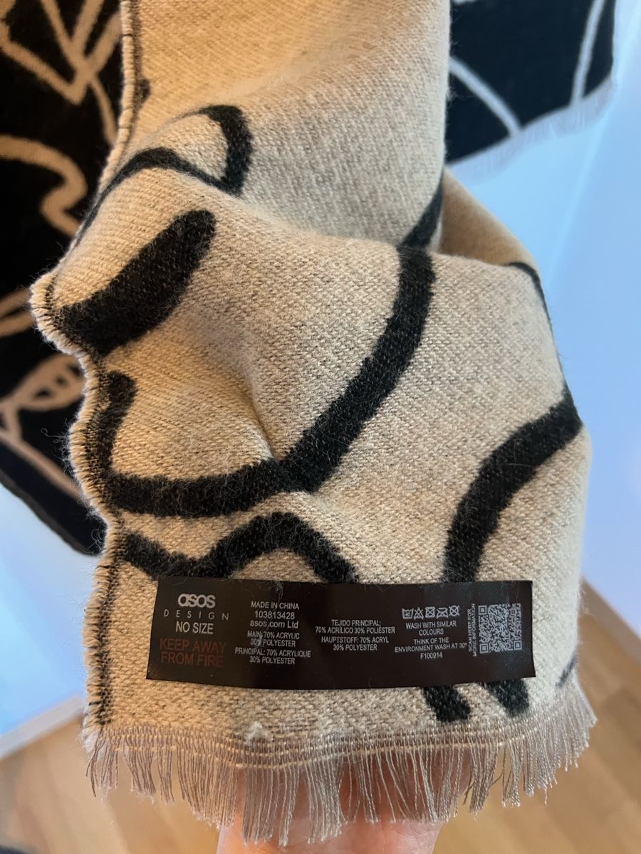 Asos Foulard & Sciarpe: ASOS Scarf – Usato da Ecublens VD venduto da cel_2vx7 3