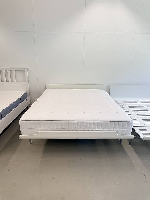 Alias Letti: Lit legnoletto Alias LL4 Alfredo Häberli – Usato da Biel/Bienne venduto da secondstore 1