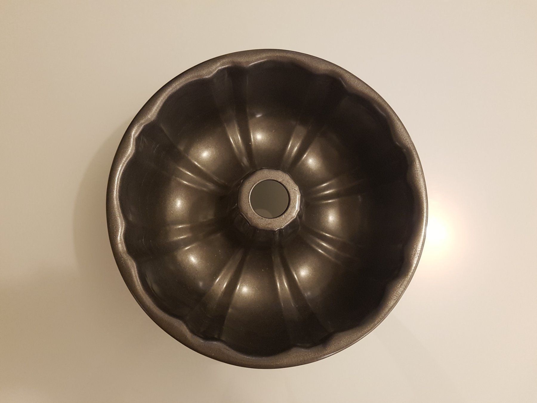 Teglie da forno: Moule à kouglof – Usato da Genève venduto da PoissonBlue 2
