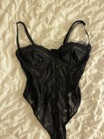 Schwarzes Spitzen-Body, sehr sexy & elegant, Gr M/38 NEU!55