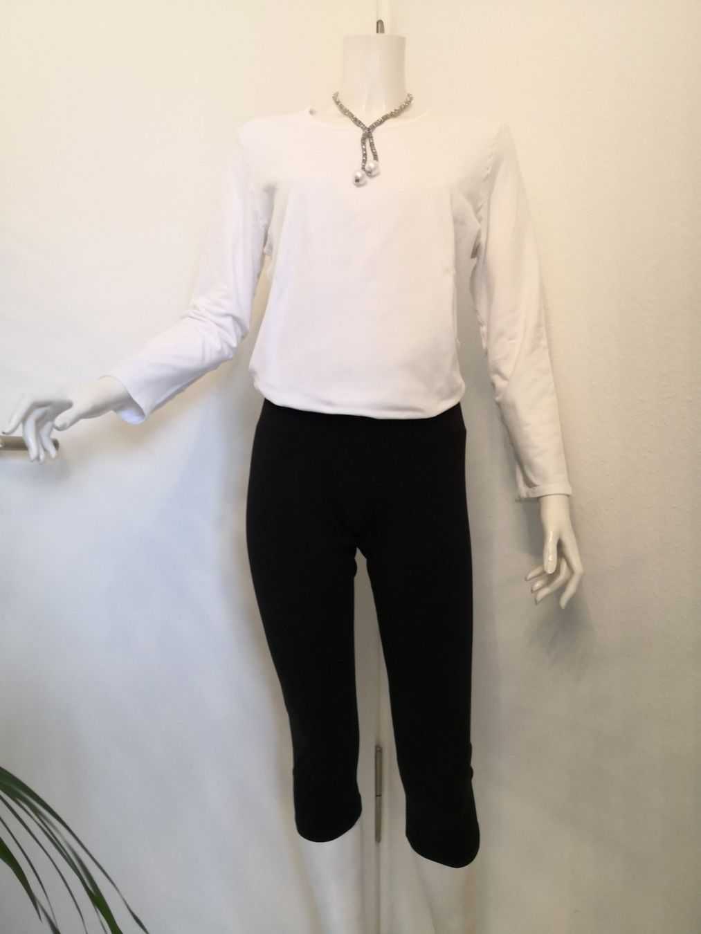 H&M Leggings: 🤩H&M LEGGINS SCHWARZ – Gebraucht aus Olten von Naja-Twins-Twins 6