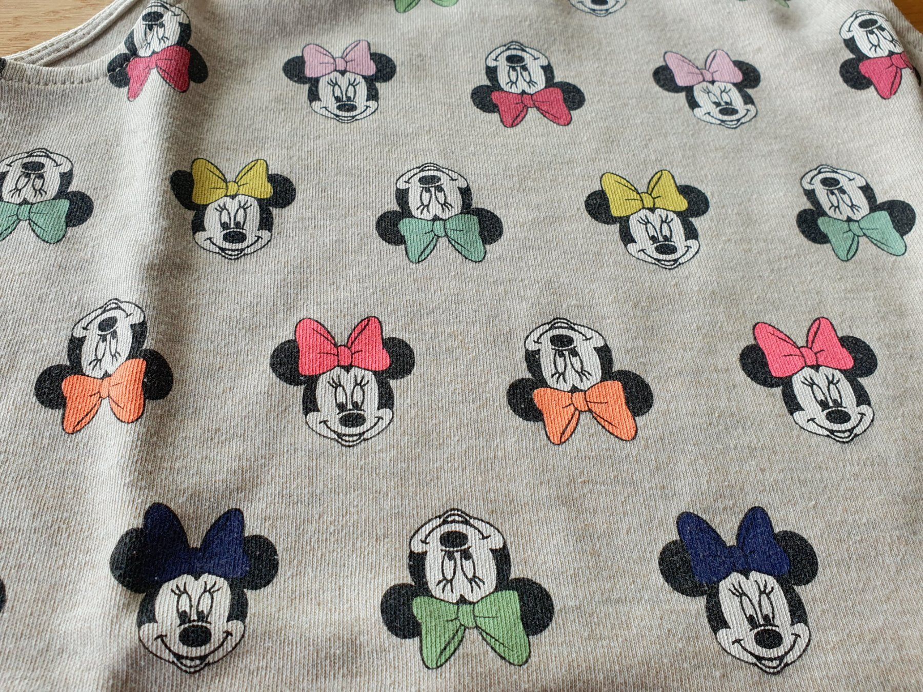 H&M Vestiti & Gonne: Disney Minnie Kleid Gr. 122/128 – Usato da Villars-sur-Glâne venduto da richardette 1