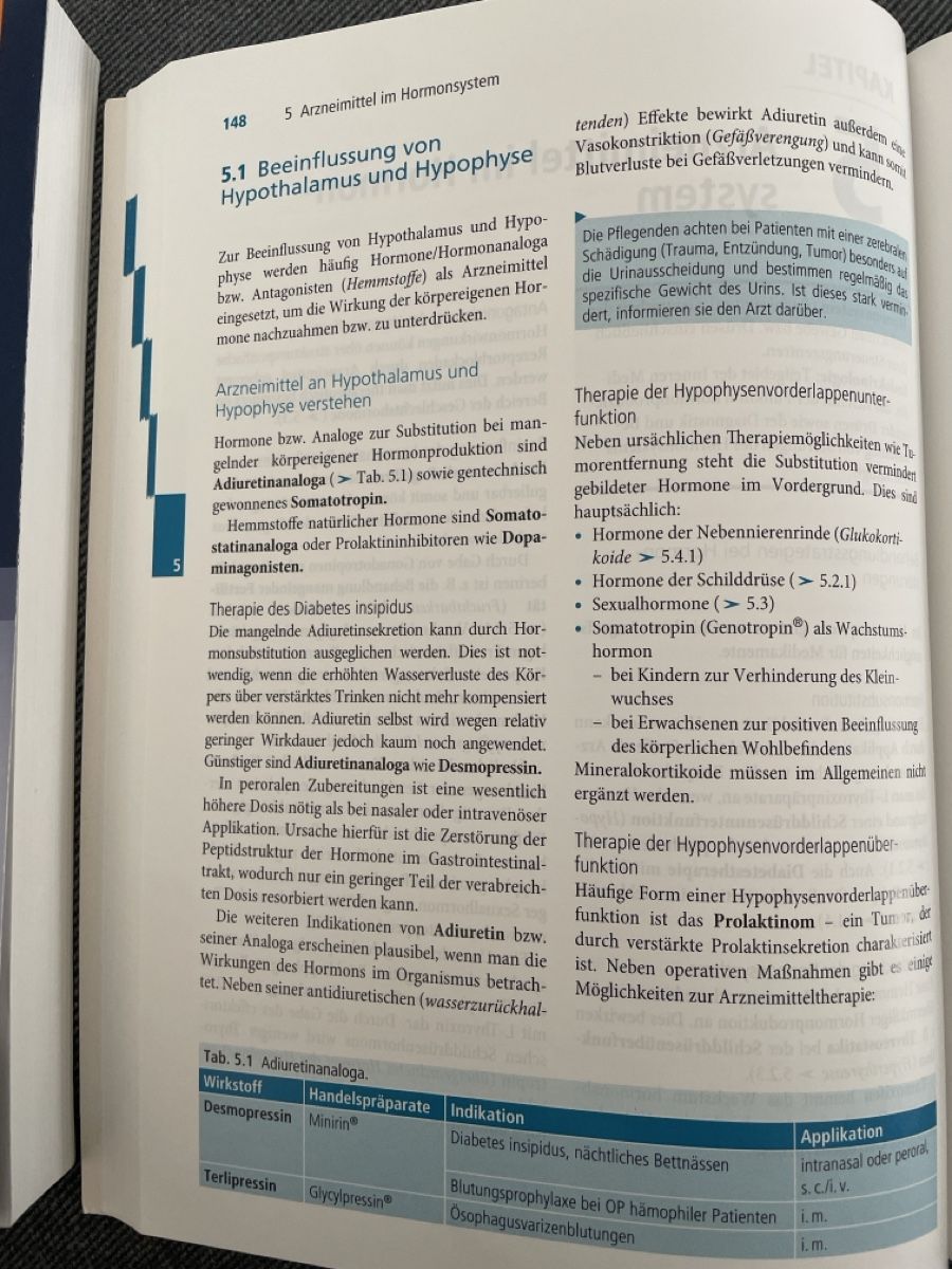 Libri: Anatomie / Arzneimittellehre  – Usato da Arni BE venduto da Laedu14 6