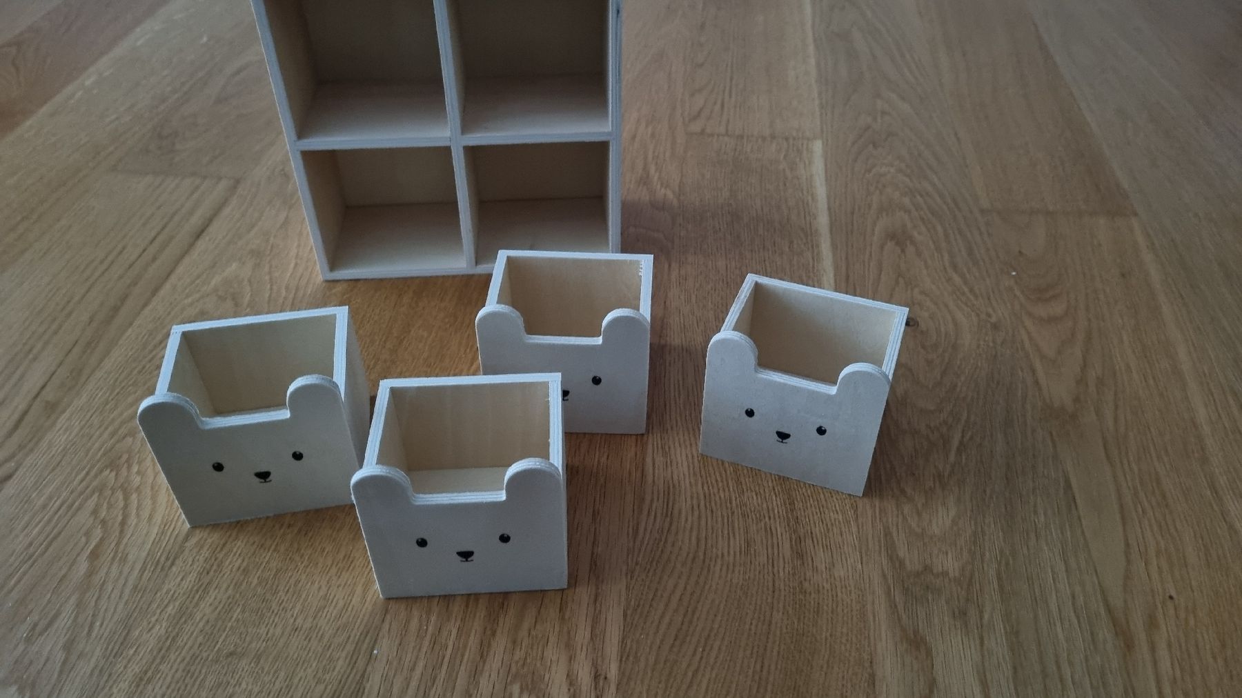 Commodes: H&M Minikommode aus Sperrholz – Neuf (Voir description) à Rorschach par Hati.Og 3