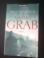 Helena Reich  Nasses Grab
