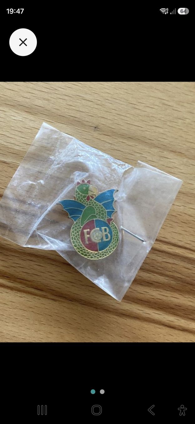 FC Basel Placchette & Badge: Rar: Pin FC Basel – Nuovo e nell'imballaggio originale da Basel venduto da baslerbebbi02
