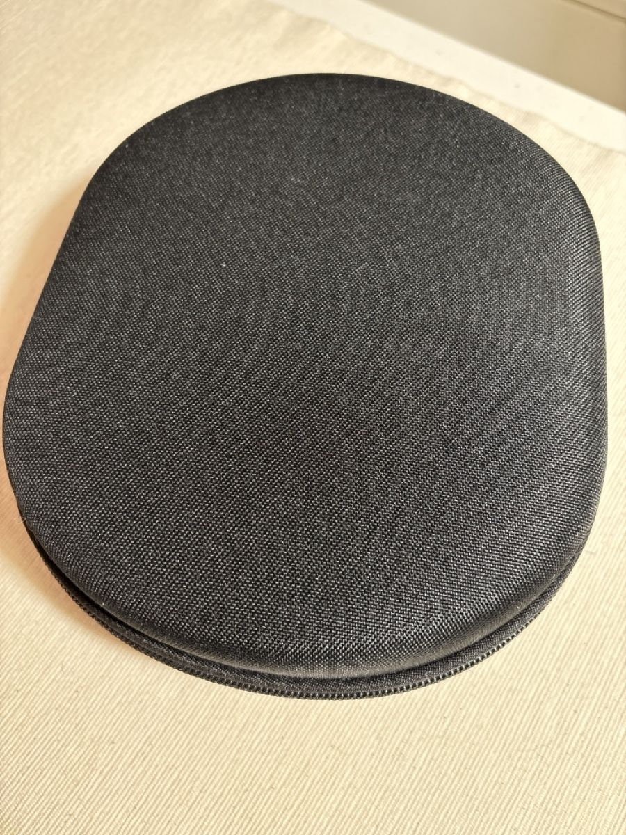 Cuffie: Headphones New (Interdiscount) – Nuovo (secondo la descrizione) da Le Grand-Saconnex venduto da Rav_Sha7