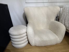 Sessel mit Hocker Boucle Stoff creme neuwertig