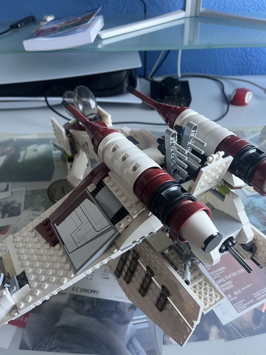 Lego Kit di costruzioni: Lego Star Wars Sammlung - republic gun ship – Usato da Roggwil BE venduto da NYRF 7