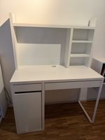 IKEA Schreibtisch Micke mit Aufsatz sehr guter Zustand