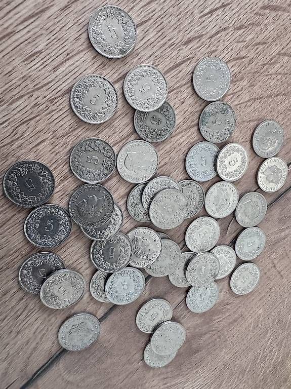 Tutti le monete: Pièces de 0.05 en lot de 40 pièces – Usato da Ste Croix venduto da Barjot