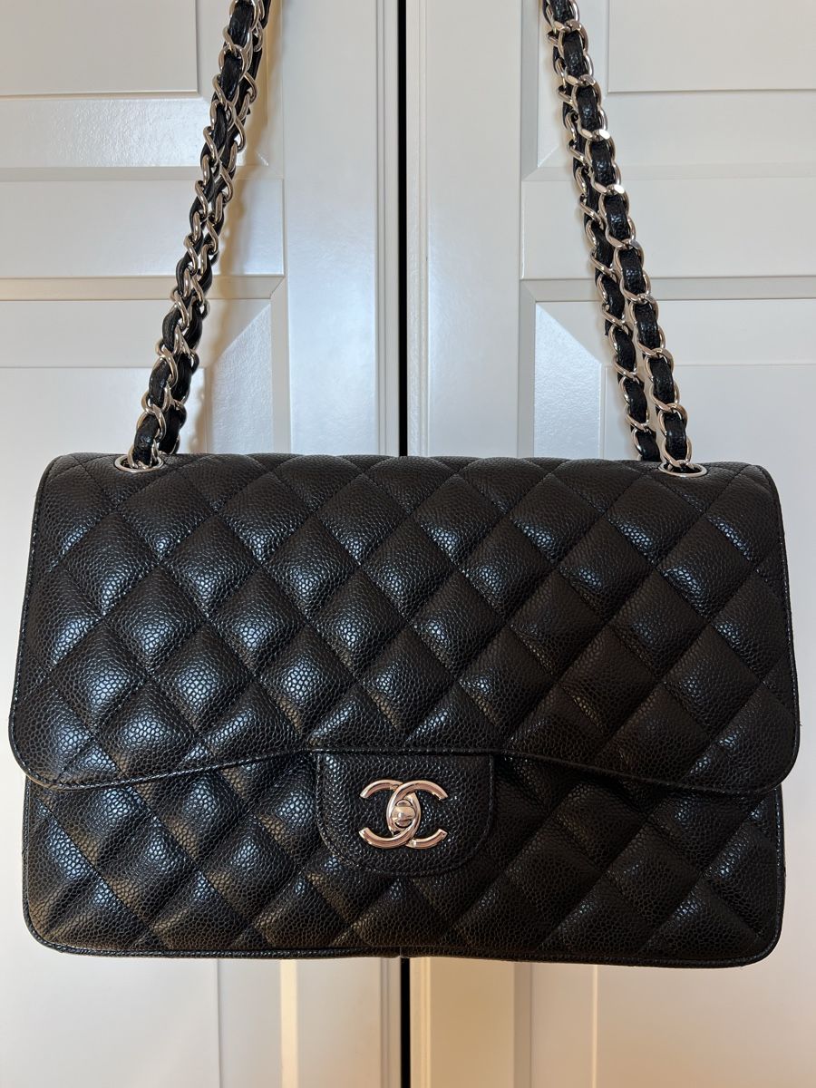 Chanel Taschen für Damen: Chanel Large Caviar Leather - like new – Gebraucht aus Zollikon von jud_cmm9