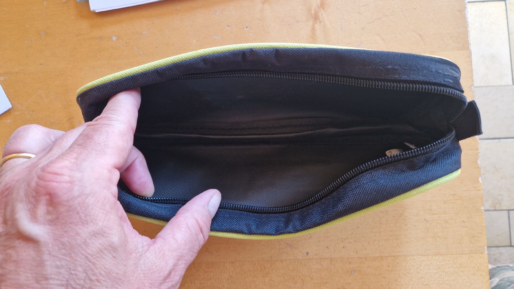 Astucci : Trousse d'école Star Wars neuve jamais utilisée – Nuovo e nell'imballaggio originale da Ste-Croix venduto da Sporchet 2